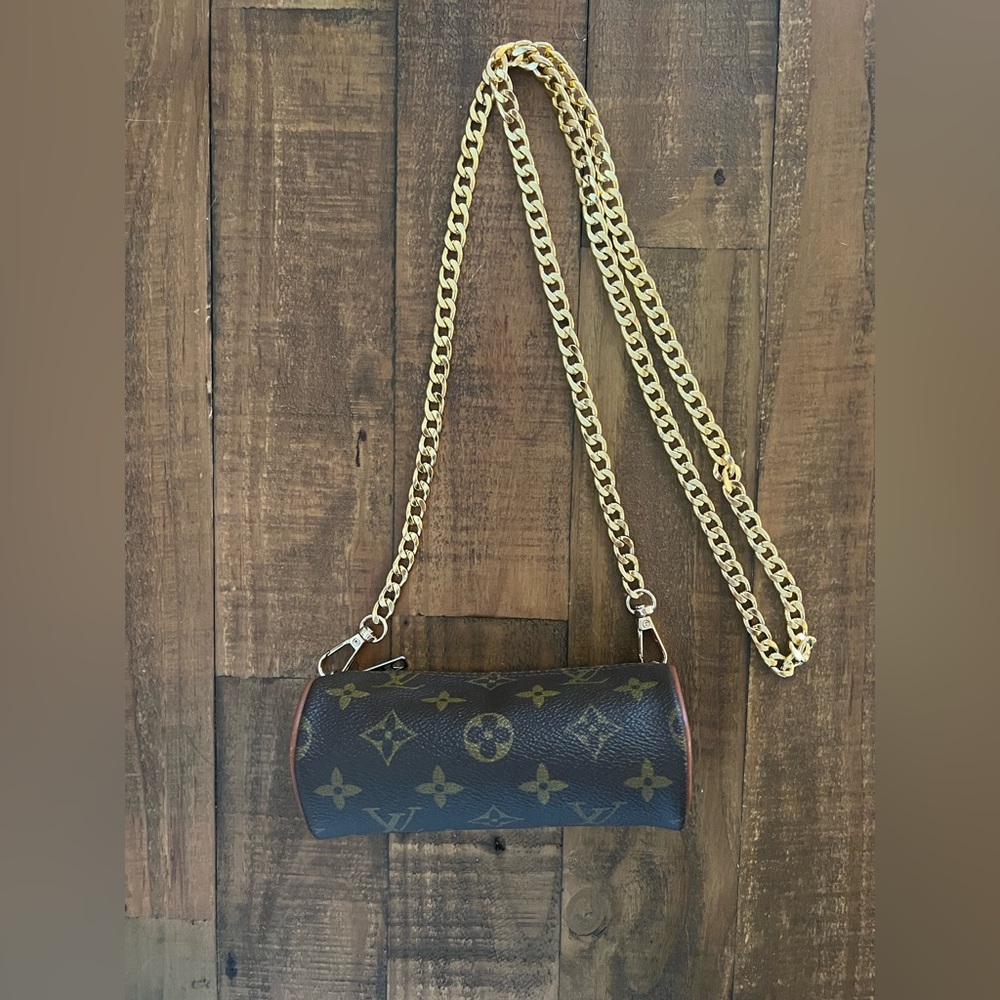 Louis Vuitton Monogram Papillon Pochette Mini